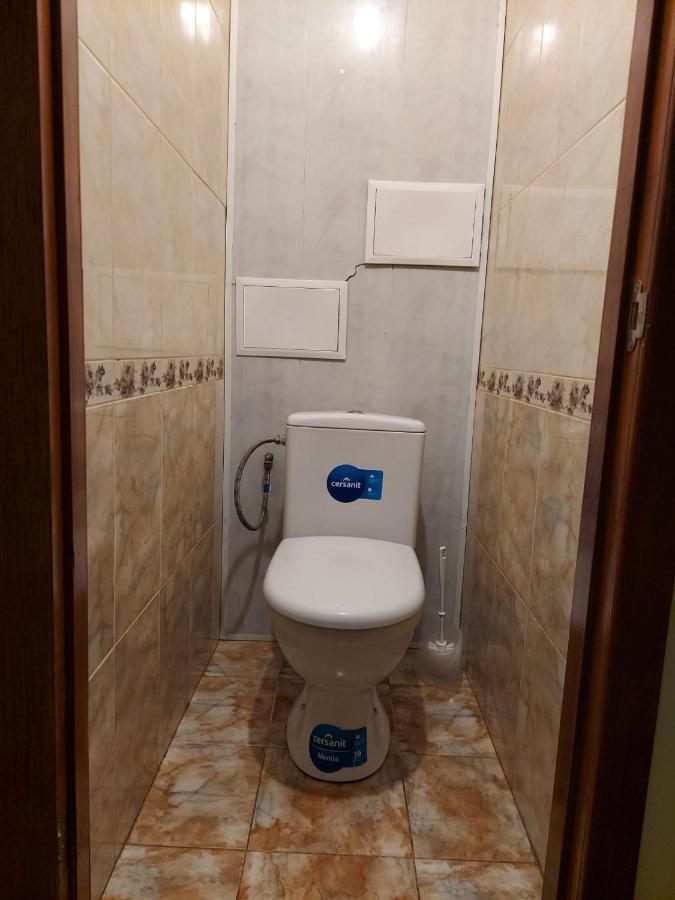 Apartment Sports Palace Просторная Квартира Рядом Дворец Спорта خاركيف المظهر الخارجي الصورة